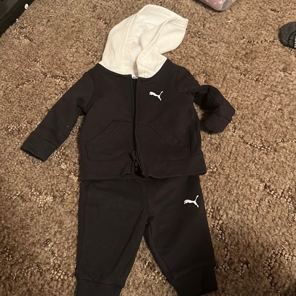 Puma infant sweat suit